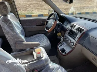 17 كيا كرنفال 2003للبيع