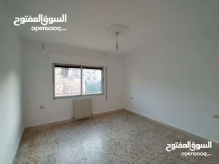  3 شقة فارغة للايجار  في منطقة الدوار السابع 140 متر
