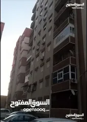  16 شقة في ابن النفيس طريق الشوك امام مستشفي السكر بأثاثها