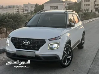  16 جيب هونداي فينيو مميز فل الفل اضافات مع فتحة سقف دهان شركة ولاغرام بوية وعداد 45000كم فقططططط