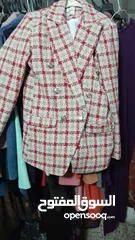  3 ملابس نسائية مستعملة وموجود عدة ماركات وعدة احجام