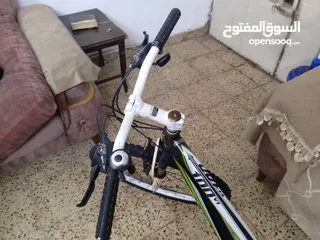  4 سلام عليكم باسكل جبلي يدات سحب دفع وكير امامي خلفي كله Shimano  