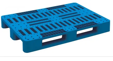  1 plastic pallet and box البليت البلاستيك