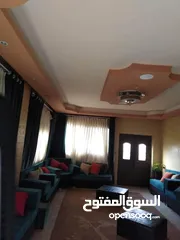  6 بيت مستقل للبيع