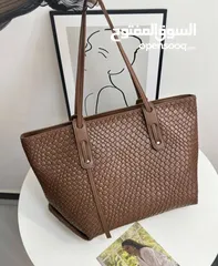  18 حقائب بجودة عالية