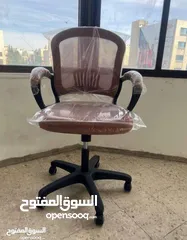  1 كرسي طبي للطلاب و الموظفين كرسي مررريح جدآ يتحمل اوزان كفالة سنة