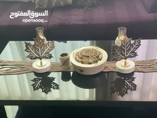  2 طاوله وسط لون اسود بحاله جيده جدا