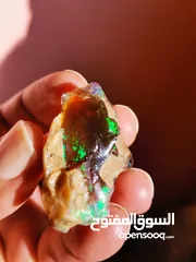  2 Emerelad زمرد اخضر طبيعي اصلي زامبيا سعر القيراط 100دولار.. طبيعي اصلي غير مسخن ولا معالج.  تحفه روع