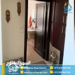  4 شقه مميزه للايجار مع ترس مساحه 32 متر باطلاله مفروش بالكامل