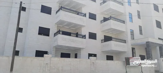  11 شقة للبيع من المالك مباشرة