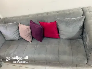  5 صالون تركي كلاسيكي مستعمل اقل من شهرين للبيع بسعر ممتاز