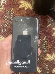  2 اي فون 8 للبيع  اقراء الوصف