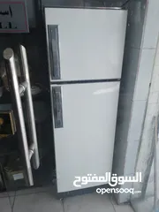  2 ثلاجه للبيع بحاله جيده جدا