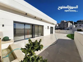  5 روف فاخر للبيع في عبدون ref : 14387