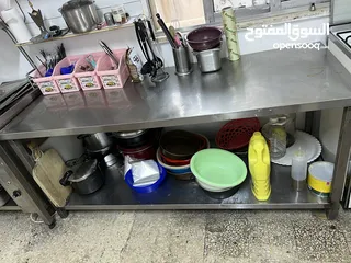  4 عدة مطعم كاملة للبيع