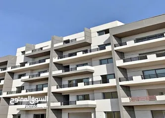  4 *شقة للبيع في مصر الجديدة ـ STODA COMPOUND