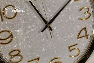  13 ساعة حائط جدارية