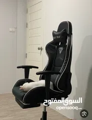  1 كرسي جيمينج الفخم مميز بخاصية المساج مناسب للكمبيوتر و الالعاب و المكاتب يتحمل اوزان