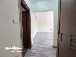  14 فيلا للايجار في مرج الحمام  ( Property 32744 )-175124160