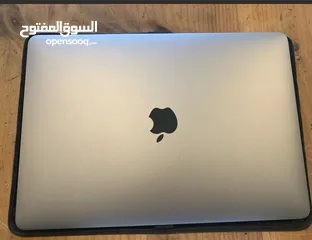  5 ماك بوك برو 2019  15.6" MacBook pro 13.3" + Ext monitor