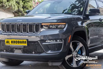  2 Jeep Grand Cherokee 2022 Limited Plug in hybrid 4xe  السيارة بحالة ممتازة جدا و قطعت