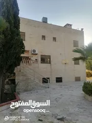 12 فيلا سوبر ديلوكس للبيع