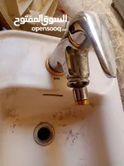  3 شطافه حمام للبيع سكان الزرقاء