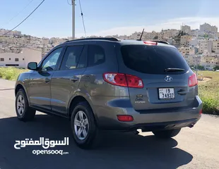  7 HYUNDAI SANTAFE 2009 بحالة ممتازة