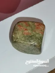  22 نوادر حجر كريم أخضر خام غير مصقول مازونايت جميل جدا