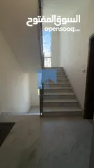  2 شقة مميزة للبيع في دير غبار  - قرب دوار الهاشميين طابق ثاني 181م تشطيب سوبر ديلوكس بسعر مغري