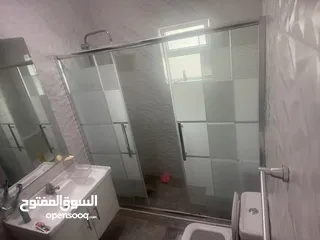 18 شقه للبيع الجبيهه شبه ارضي  حي ام زويتينه تشطيب سوبر ديلوكس البيع بداعي السفر