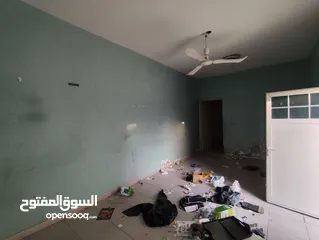  5 بيت شعبي كبير للإيجار في منطقة العافيه  House for rent in Al Ghafia area