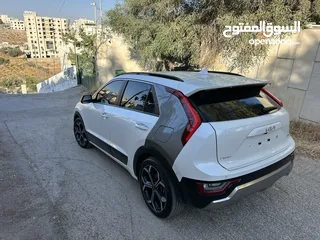  2 كيا نيرو 2022 الأكثر مبيعا