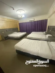 11 فنادق وشقق فندقية