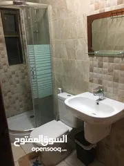  3 استديو للايجار