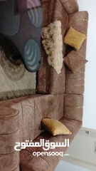 4 طقم كورنر 9 مقاعد لون عسلي بحالة جيدة جدا للبيع