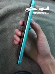  8 iphone 11 green