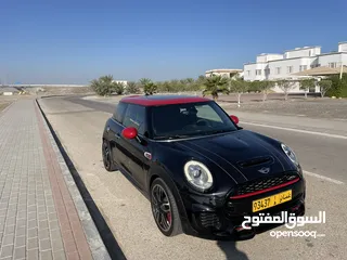  4 ميني كوبر اس