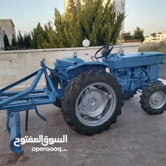  9 تركتراسكي للبيع مستعجل