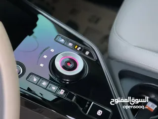  17 كايا نيرو  هايبرد (بنزين+كهرباء ) فل الفل  فتحة سقف  لون مميز اضافات مميزة  2022