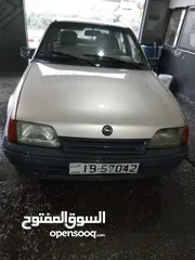  2 اوبل كاديت