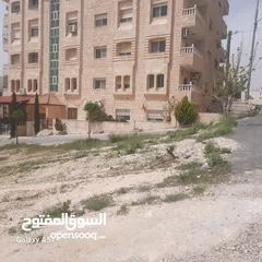  10 شقة للبيع شبه ارضي بأجمل مناطق ضاحية الرشيد