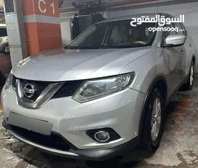  11 نيسان اكستريل دفع رباعي 7 مقاعد 2015