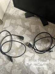  2 قطع للي معني بأشي يتواصل خاص