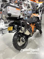  7 KTM SUPER ADVANTURE R 1290