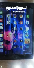  1 IPAD MINI 5 ONLY HOME BUTTON NOT WORKING OTHERWISE GOOD FOR GAMING