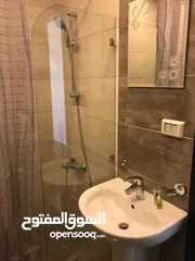  7 عبدون ـ شقه مفروشه فرش كامل فاخر للايجار سوبر ديلوكس باجره 1000 دينار شهري