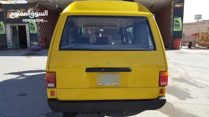  3 باص 8 ركاب بنزين ميتسوبيشي مرخص بحالة جيدة