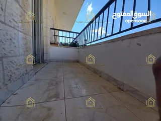 1 شقة فارغة للايجار في اجمل مواقع دابوق 2 نوم طابق اول من فيلا مع اطلالة مميزة