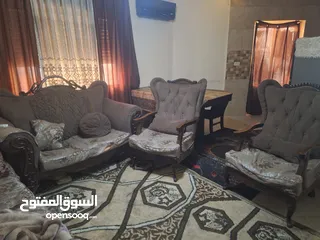  1 كنب للبيع